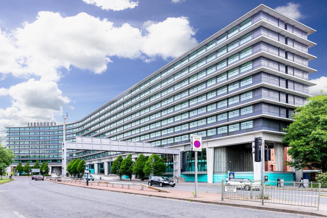 Manchester Marriott Hotel Piccadilly Exterior photo